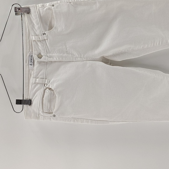 d. Jeans White Raw Hem Skinny Size 4 Stretch Mid Rise - Picture 2 of 5